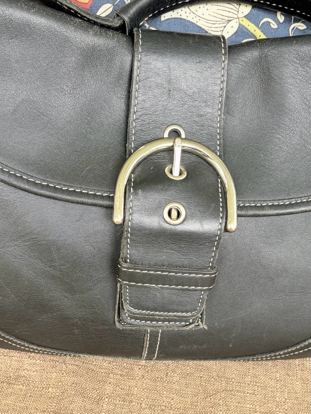 Vintage Coach Soho 9248 Black Leather Shoulder Bag Y2K Buckle Flap Purse - Picture 2 of 16